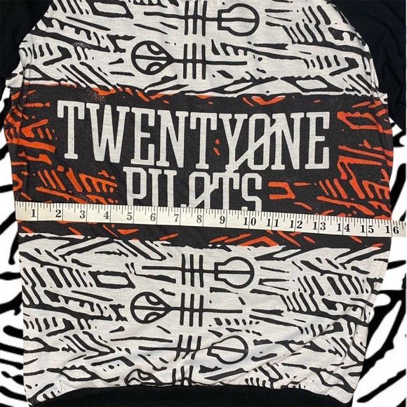 Twenty One Pilots | Blurryface Era Long Sleeve Shirt - Picture 7 of 8